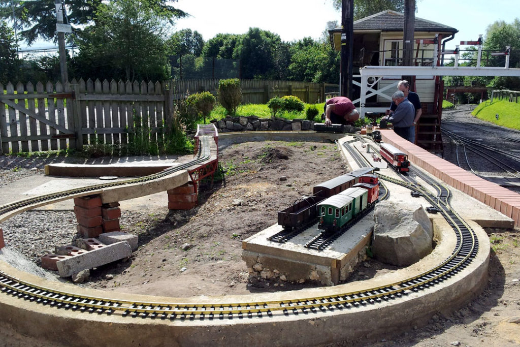 gallery-garden-railway-3